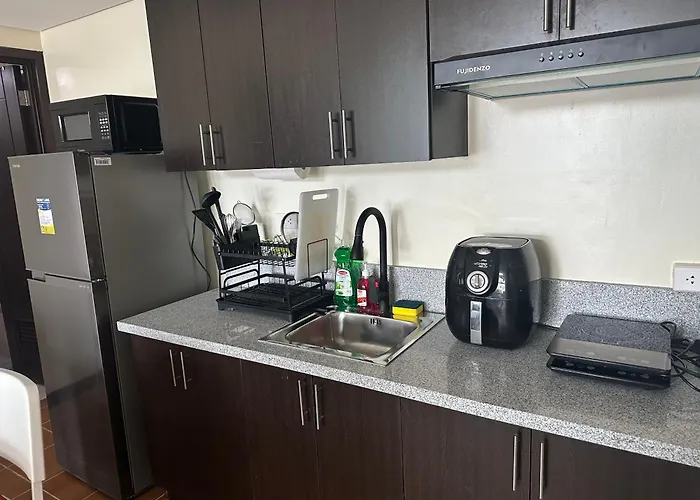 2br In Makati- Good For 6! Apartment Manila