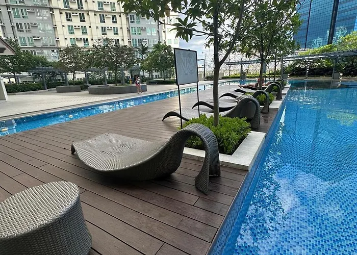 Apartment 2br In Makati- Good For 6! Manila