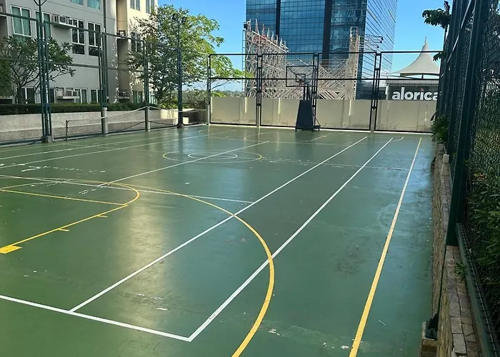 Apartment 2br In Makati- Good For 6!