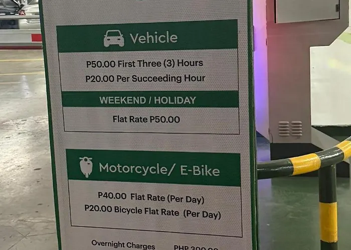 Apartment 2br In Makati- Good For 6! Manila